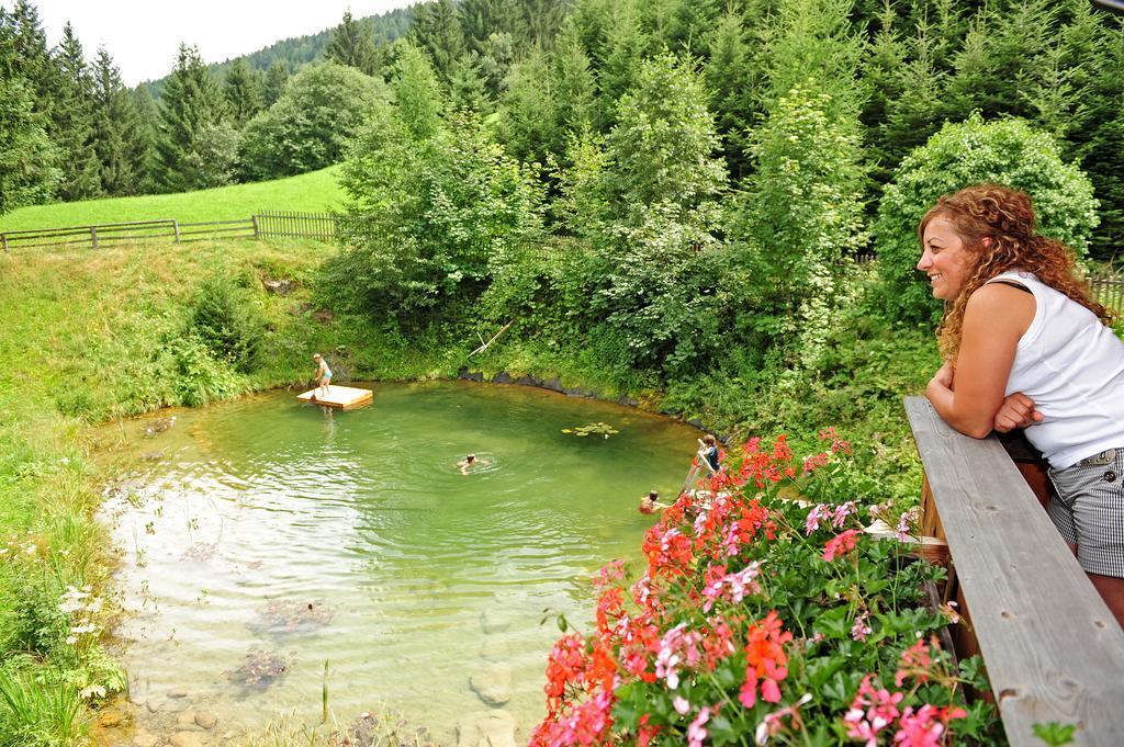 Pension Wiesfleck Taxenbach Bagian luar foto