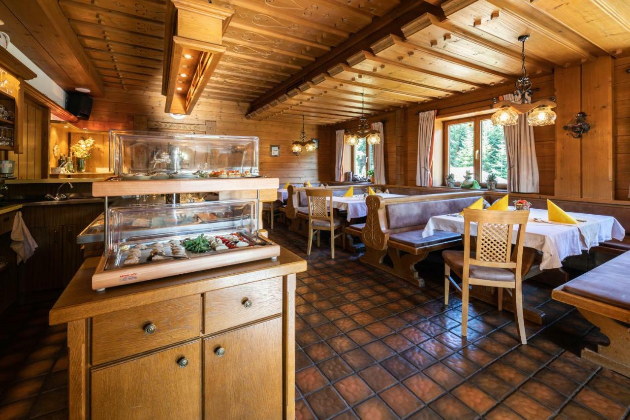Pension Wiesfleck Taxenbach Bagian luar foto